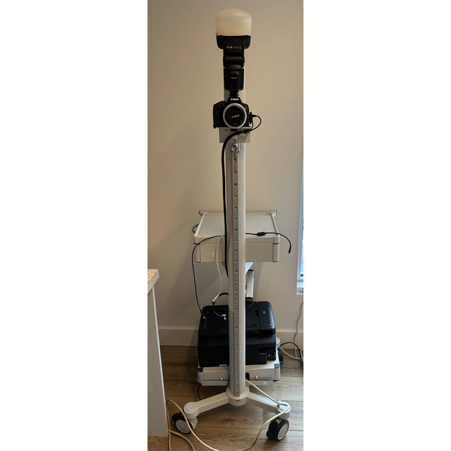 2019 FotoFinder Aesthetic Imaging Station for Sale - Offer Aesthetic