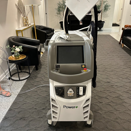 2021 Quanta Light 4V Evo /w Zimmer Cryo 6 and Smoke Evacuator for Sale